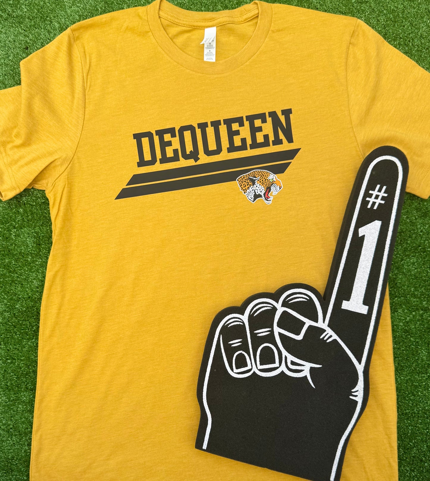 DeQueen Leopards Slant Tee