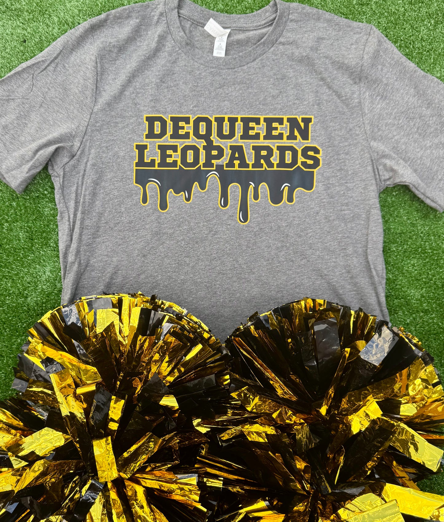 DeQueen Leopards Drip Tee